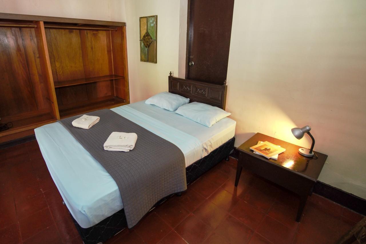 El Arca De Noe Hotel Granada Buitenkant foto