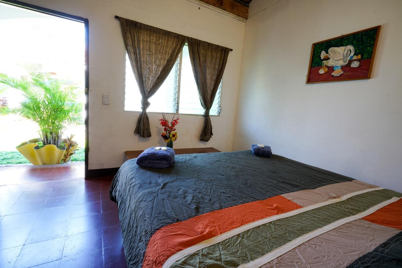 El Arca De Noe Hotel Granada Buitenkant foto
