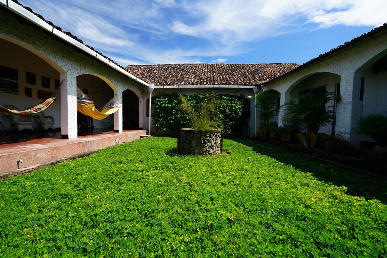 El Arca De Noe Hotel Granada Buitenkant foto